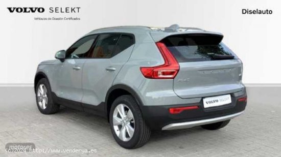 Volvo XC40 XC40 Core, B3 Mild hybrid, Gasolina de 2024 con 13 Km por 36.950 EUR. en Barcelona