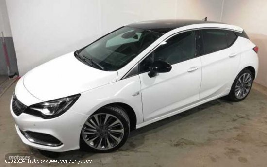 Opel Astra 1.6T S/S GSi Line 200 de 2019 por 15.990 EUR. en Madrid