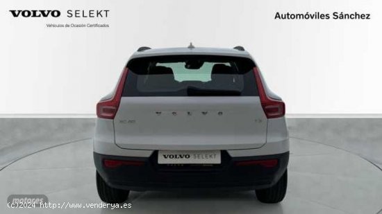 Volvo V 40 T3 Manual de 2018 con 55.308 Km por 25.900 EUR. en Zaragoza