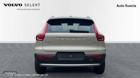 Volvo XC40 XC40 Plus, B3 Mild hybrid, Gasolina, Dark de 2024 con 5 Km por 39.800 EUR. en Guipuzcoa