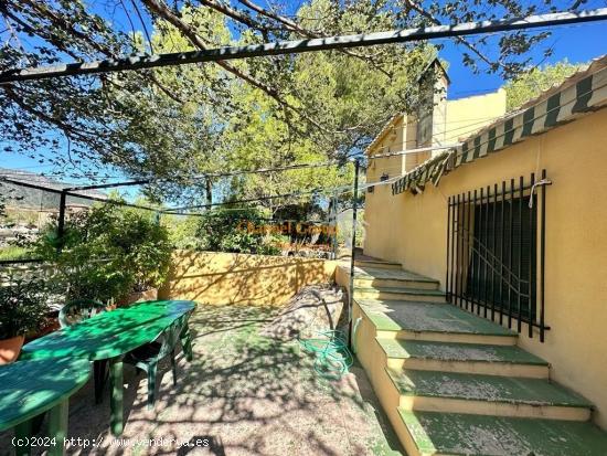 MAGNÍFICA CASA-CUEVA EN VENTA EN LA ROMANA! - ALICANTE