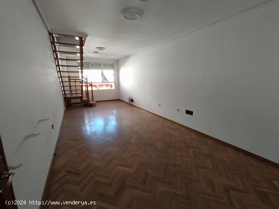 VENTA DE PISO ZONA ALTA DE PONFERRADA - LEON