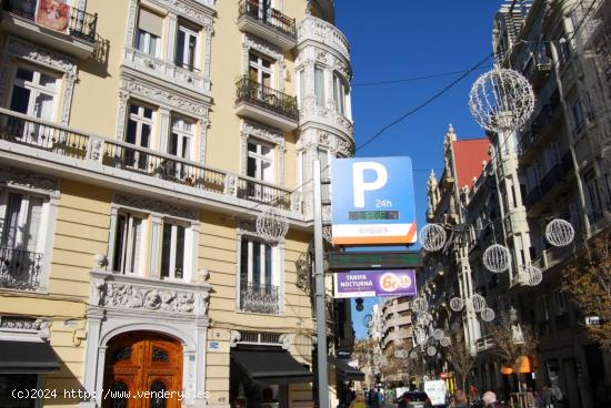 Venta de Garaje. Zona Mercado Colon - VALENCIA