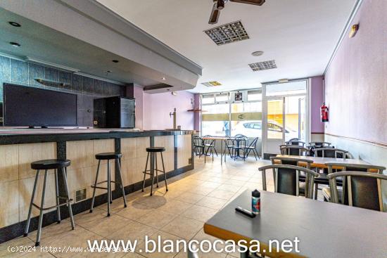 ¡Bar al lado del centro de Carballo: Ideal para Emprender por el precio de 59.900€! - A CORUÑA