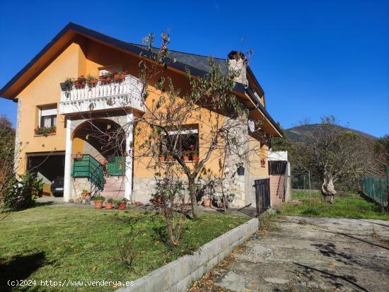 OPORTUNIDAD CASA CON TERRENO  EN EL AYUNTAMIENTO DE PARAMO DEL SIL - LEON