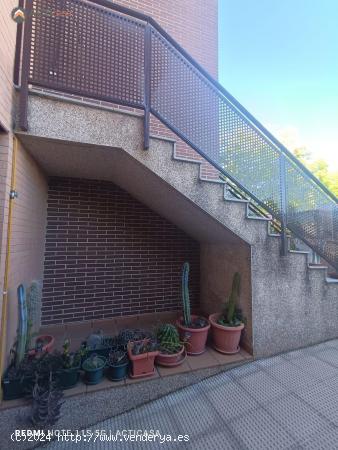 ADOSADO EN VENTA EN MONTESOL - CACERES