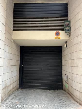  Plaza de Parking y Trastero  en la zona de Bons Aires, Palma de Mallorca - BALEARES 