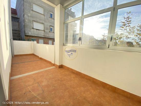  PISO ZONA CALVARIO CON TERRAZA - PONTEVEDRA 