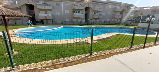 CASA EN VENTA EN COMPLEJO RESIDENCIAL - MURCIA