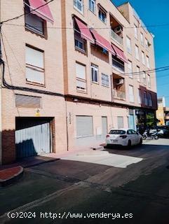 SE VENDE PLAZA DE GARAJE CON MONTACARGAS - MURCIA