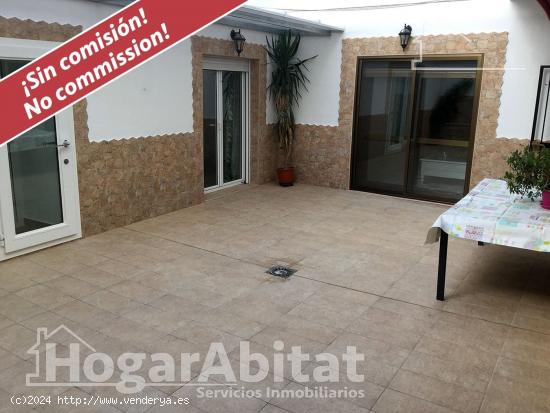 GRAN CASA CON TERRAZA Y GARAJE - BADAJOZ