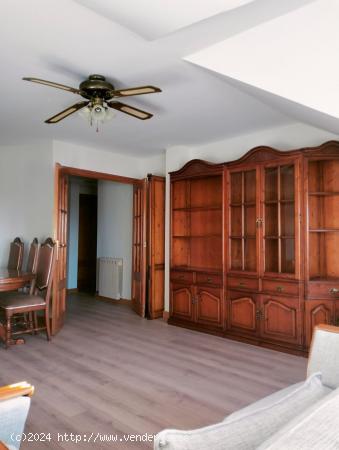 Precioso piso muy luminoso, 3 habitaciones, 2 baños, amueblado con garaje - VALLADOLID