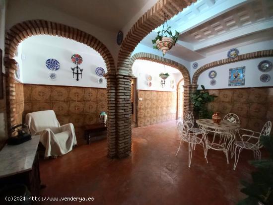  CASA EN ZONA SAN AGUSTIN ( CORDOBA ) - CORDOBA 