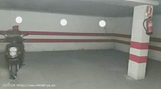 **¡Oportunidad única! Plaza de garaje amplia en venta en segunda planta subterránea** - CORDOBA