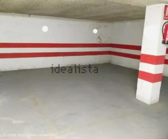 **¡Oportunidad única! Plaza de garaje amplia en venta en segunda planta subterránea** - CORDOBA