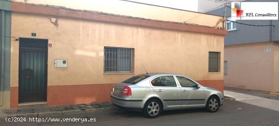 GRAN OPORTUNIDAD: CASA CON JARDIN EN TORREBLANCA - CASTELLON