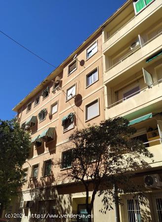  Vivienda ubicada en el barrio del Pla del Bon Repos a escasos metros de Museo Marq - ALICANTE 