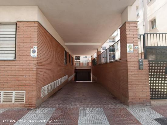 Plaza de garaje en Roquetas de Mar. - ALMERIA