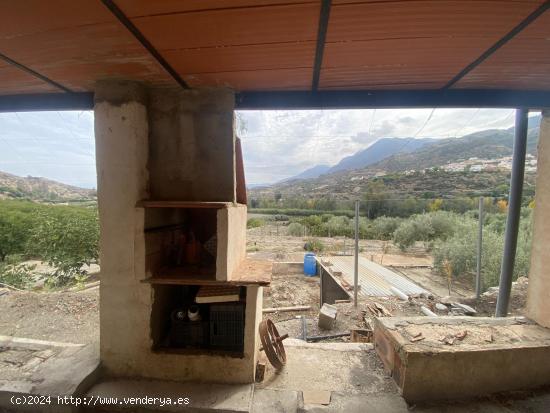 Cortijo con terreno en Instinción (Almería). - ALMERIA