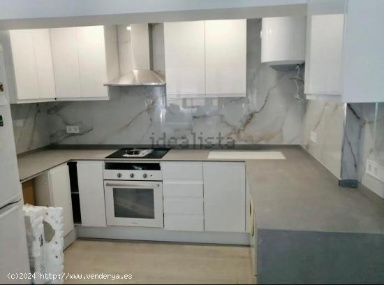 ALQUILER DE LINDO LOFT REFORMADO ZONA LA FLORIDA - ALICANTE