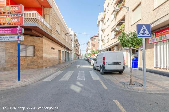  Tu Proyecto, Nuestro Espacio: Local Estratégico en Santomera Centro  de la mano de PInamar. - MURC