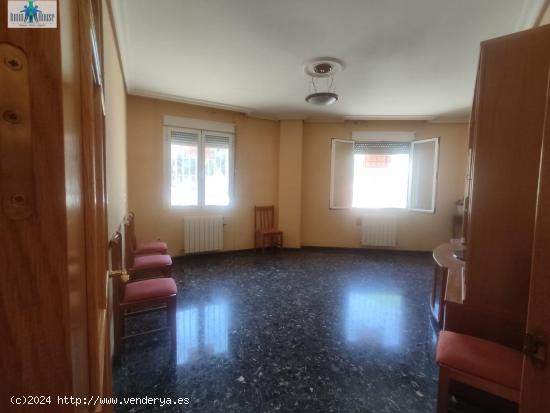  PISO EN VENTA ZONA VIRGEN DEL PILAR - ALBACETE 