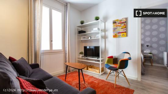 Elegante habitación en un apartamento de 2 habitaciones en alquiler en Poblenou - BARCELONA