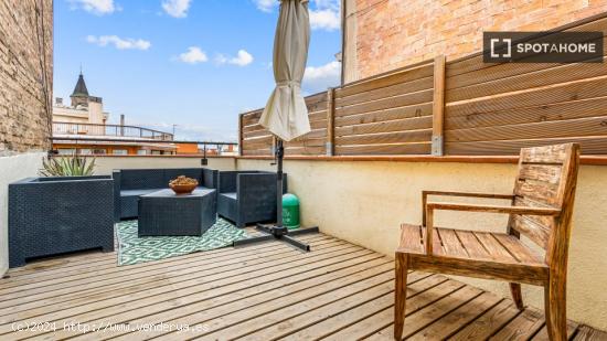 Apartamento entero de 2 dormitorios en Barcelona. - BARCELONA