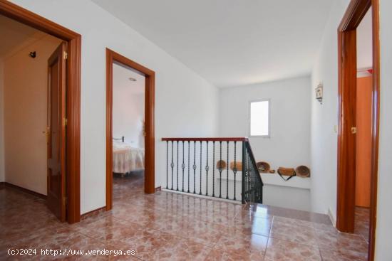 EN VENTA PRECIOSA CASA EN COLOMERA - GRANADA