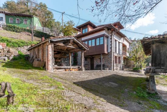 Casa de Pueblo en Laviana - ASTURIAS