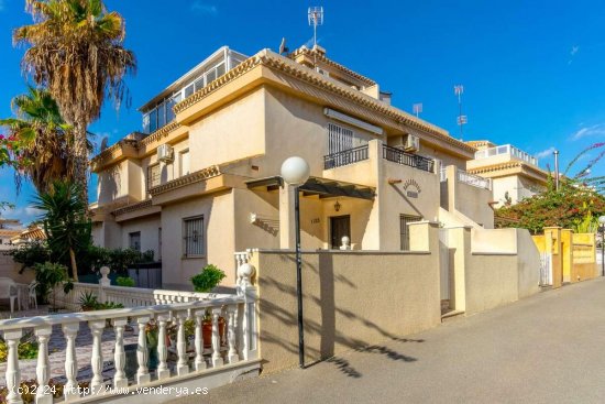  Casa en venta en Orihuela (Alicante) 