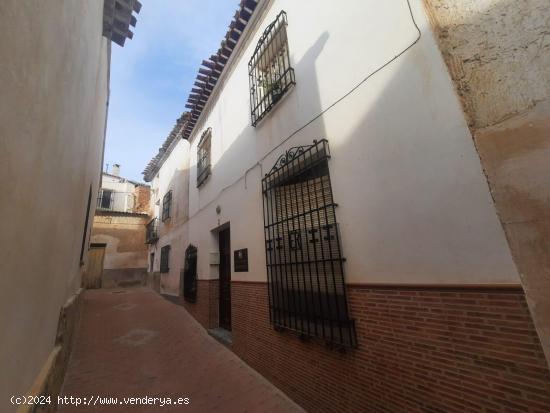  Casona antigua, de dos plantas EN PLIEGO - MURCIA 