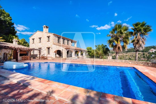 Finca en venta en Benissa (Alicante)