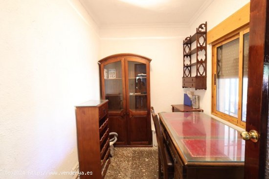 Villa en venta en Crevillent (Alicante)