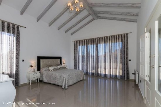 Villa en venta en Orihuela (Alicante)