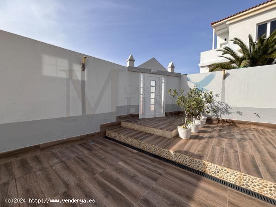 Playa Blanca, apartamento con terraza - LAS PALMAS