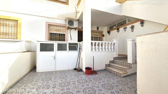 Bungalow en venta en Torrevieja (Alicante)