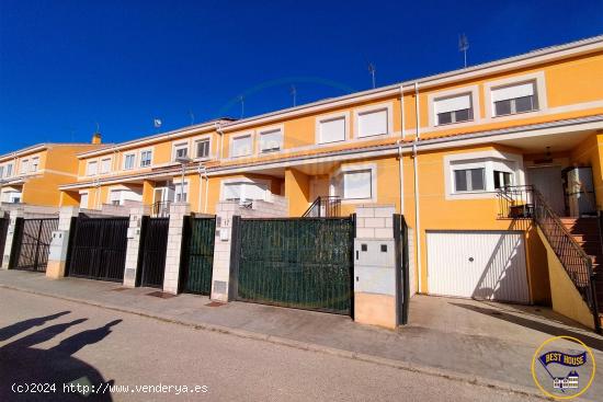  SE VENDE CASA DE VPO EN SOTOS - CUENCA 