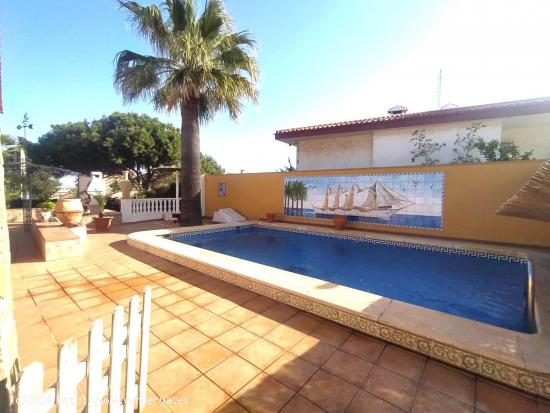 ESPECTACULAR CHALET EN VENTA EN PUNTA BRAVA...EL CARMOLÍ....!!!! - MURCIA