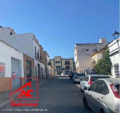 Nave en venta en Las Cabezas de San Juan (Sevilla)