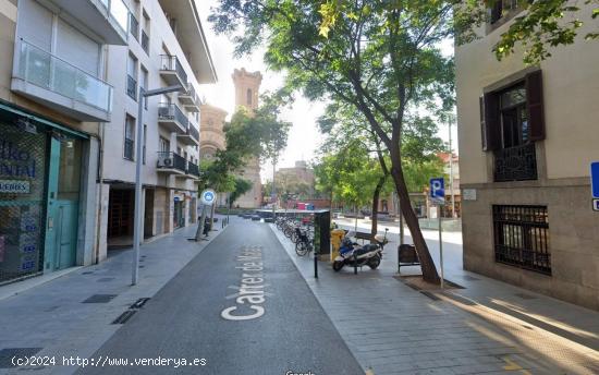 RESTAURANTE EN TRASPASO PLENO FUNCIONAMIENTO - BARCELONA