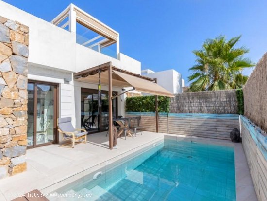  Villa en venta en Orihuela (Alicante) 