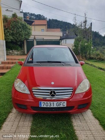  Mercedes Clase A 160 CDI 82 AVANTGARDE 3 puertas de 2008 con 145.000 Km por 6.900 EUR. en Pontevedra 