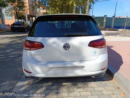 Volkswagen Golf R-Line 1.5 TSI 110kW (150CV) de 2019 con 44.000 Km por 24.000 EUR. en Valladolid