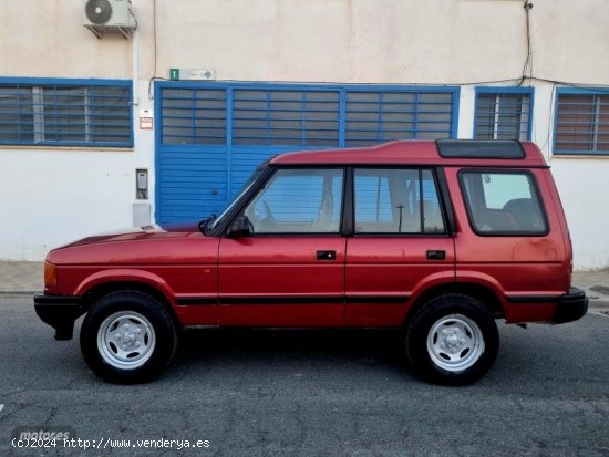 Land Rover Discovery 2.5 td4 de 1997 con 270.000 Km por 5.800 EUR. en Sevilla