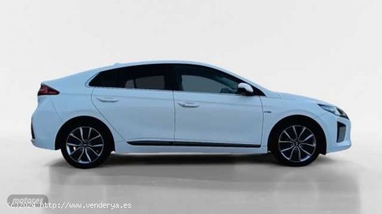 Hyundai Ioniq 1.6 GDI Tecno de 2019 con 52.345 Km por 18.900 EUR. en Murcia