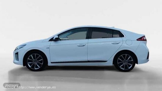 Hyundai Ioniq 1.6 GDI Tecno de 2019 con 52.345 Km por 18.900 EUR. en Murcia