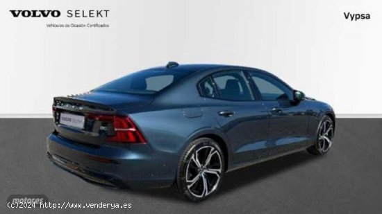 Volvo S60 S60 Ultimate, B5 AWD Mild-Hybrid, Benzin, Dark de 2023 con 20.325 Km por 42.500 EUR. en Ma