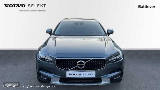 Volvo V 90 V90 Cross Country D4 AWD Automatico de 2017 con 149.085 Km por 21.900 EUR. en Madrid