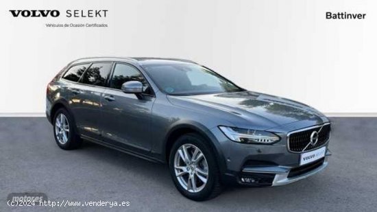 Volvo V 90 V90 Cross Country D4 AWD Automatico de 2017 con 149.085 Km por 21.900 EUR. en Madrid